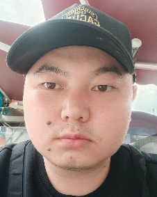 日月冷亦